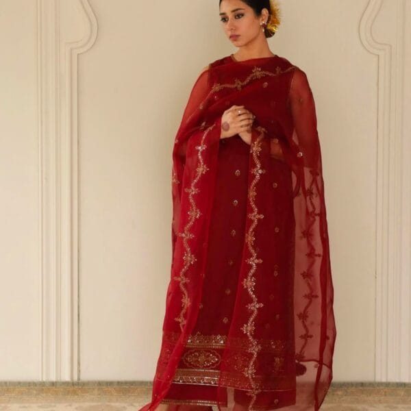 Rang-e-Hunar – Embroidered Stitched 3-Piece Suit